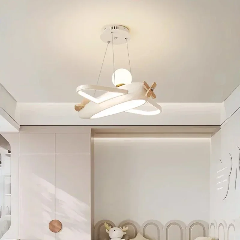 Lampy samolotowe nowoczesne ży – Baby Nursery Chandelier recenzja i cena