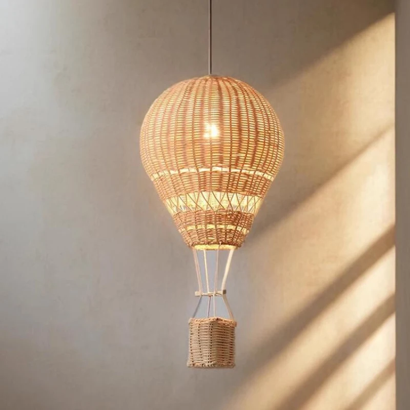 Żyrandole LED w kształcie balo – Baby Nursery Chandelier recenzja i cena