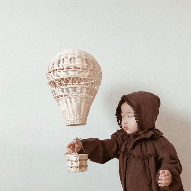 Żyrandol w kształcie balonu na – Baby Nursery Chandelier recenzja i cena